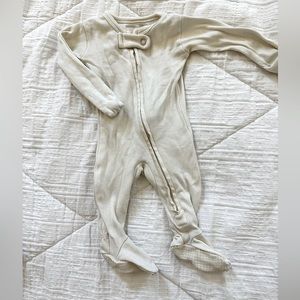 L’oved Baby Cream Footie Preemie